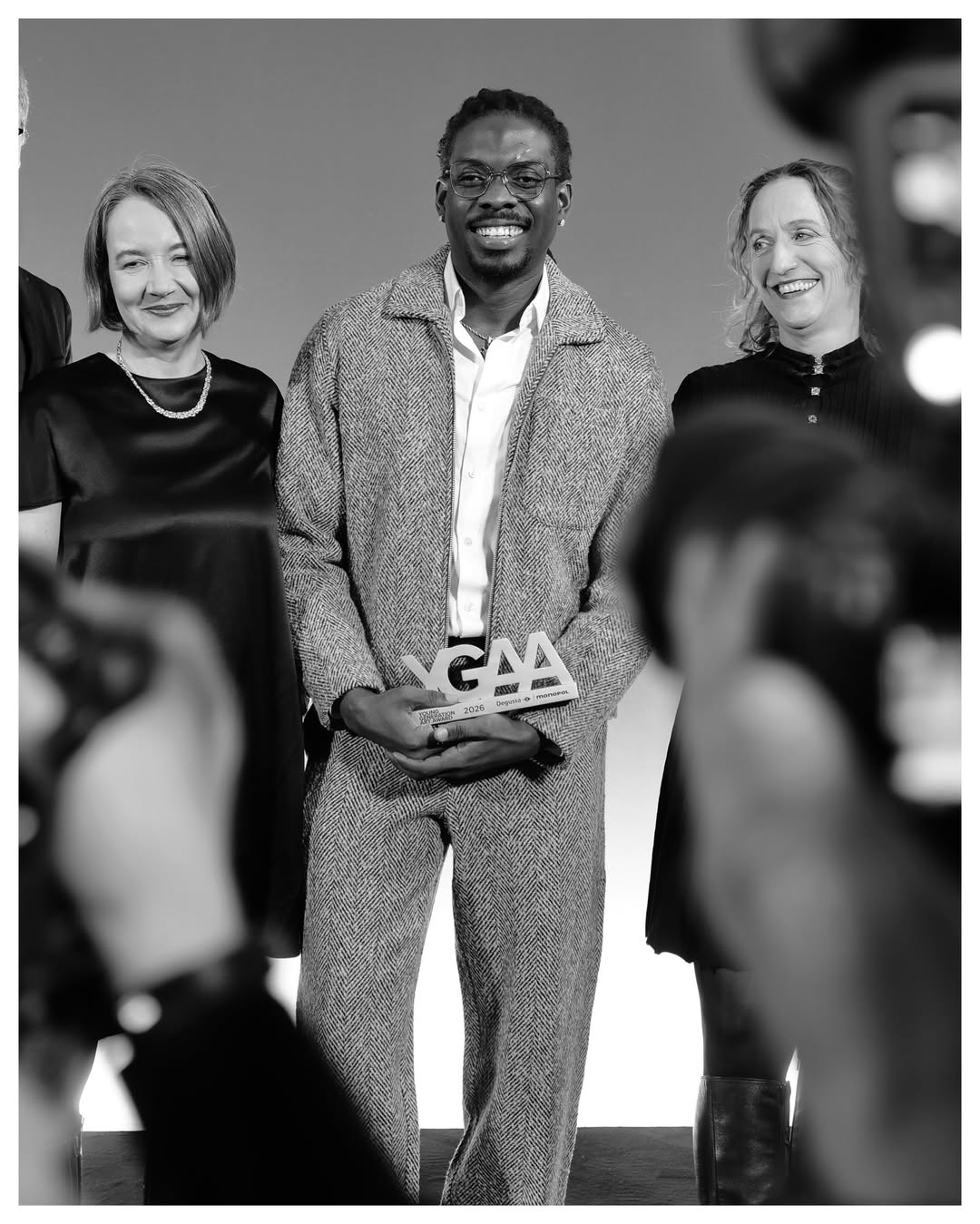 Nigerian Artist Ken Nwadiogbu Wins the 2026 Young Generation Art Award